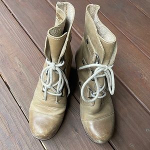 Sorel - Joan of Arctic Tan Leather Wedge Boots